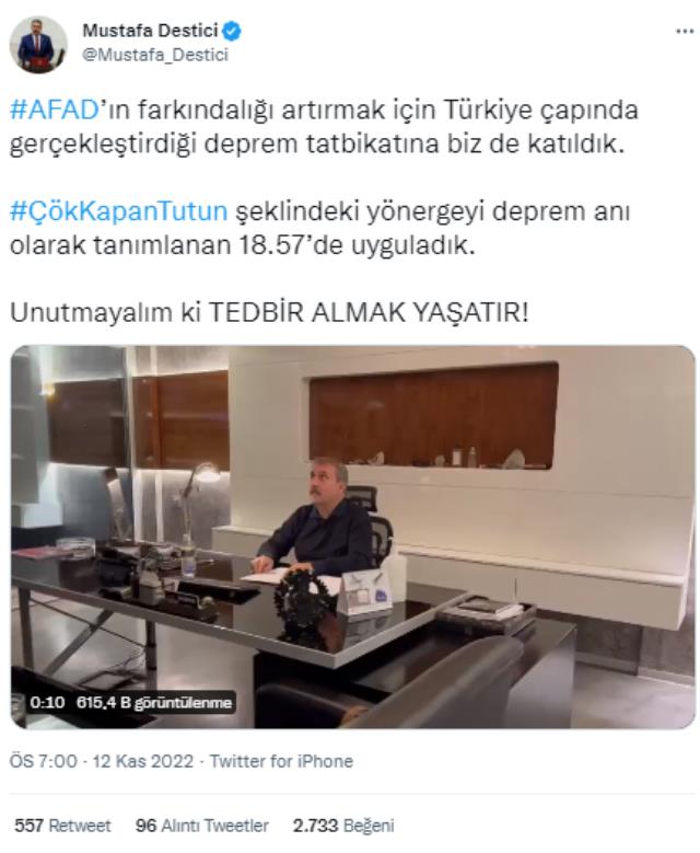 Mustafa Destici deprem tatbikatına katıldı! Çök-kapan-tutun pozisyonuna geçtiği anları sosyal medyadan paylaştı Mustafa Destici deprem tatbikatına katıldı! Çök-kapan-tutun pozisyonuna geçtiği anları sosyal medyadan paylaştı
