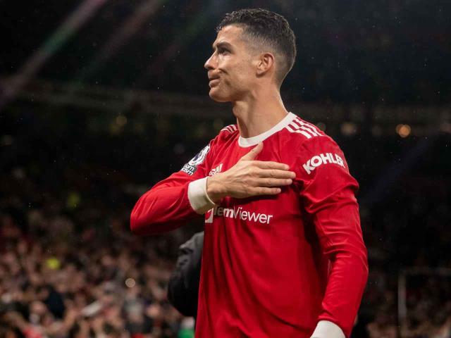 Görüşme gerçekleşti! Ronaldo, Manchester United'dan apar topar dünya devine transfer oluyor Görüşme gerçekleşti! Ronaldo, Manchester United'dan apar topar dünya devine transfer oluyor