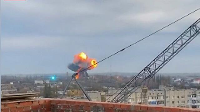 Ukrayna'nın başkenti Kiev füzelerle vuruldu! Olay yerlerine sağlık ekipleri yönlendirildi Ukrayna'nın başkenti Kiev füzelerle vuruldu! Olay yerlerine sağlık ekipleri yönlendirildi