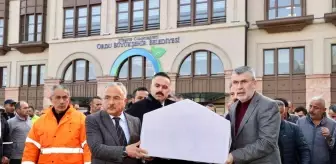 Köpek saldırısı sonucu hayatını kaybeden temizlik işçisi toprağa verildi