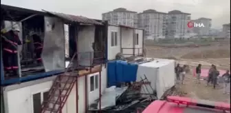 Malatya'da şantiyede çıkan yangın paniğe neden oldu