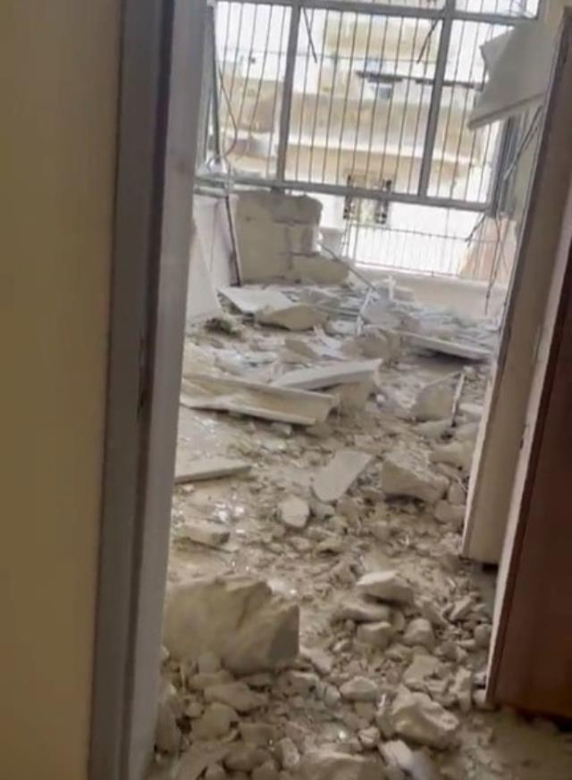 Türkiye, Gaziantep'te yaşanan terör saldırısında şehit olan 5 yaşındaki Hasan Karataş ile ilkokul öğretmeni Ayşenur Alkan'a ağlıyor Türkiye, Gaziantep'te yaşanan terör saldırısında şehit olan 5 yaşındaki Hasan Karataş ile ilkokul öğretmeni Ayşenur Alkan'a ağlıyor