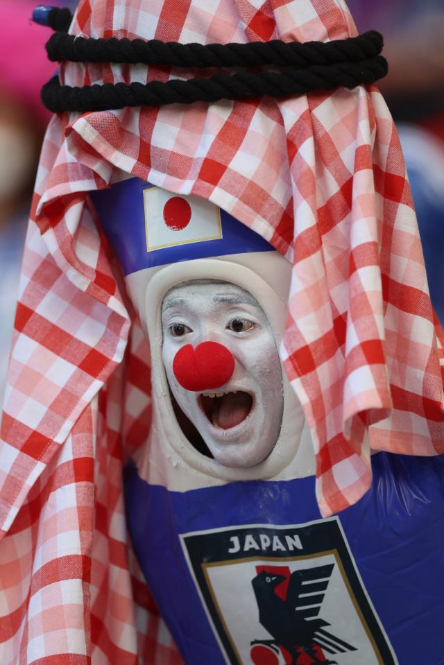 Dünya Kupası'nda maçın önüne geçen olay! Japonları görenler tribünden gözünü alamadı Dünya Kupası'nda maçın önüne geçen olay! Japonları görenler tribünden gözünü alamadı