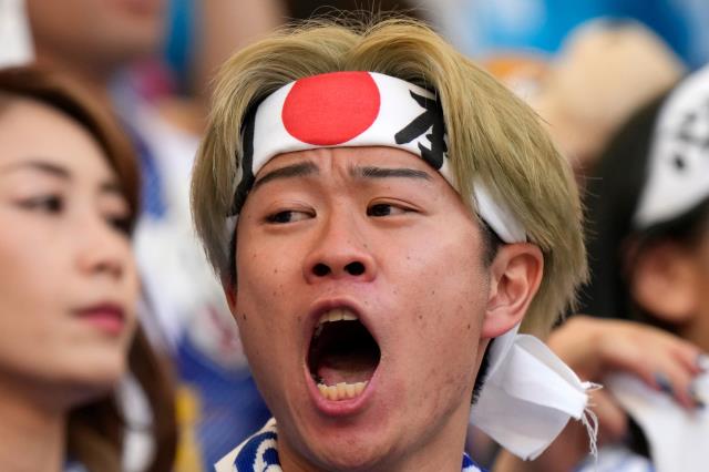 Dünya Kupası'nda maçın önüne geçen olay! Japonları görenler tribünden gözünü alamadı Dünya Kupası'nda maçın önüne geçen olay! Japonları görenler tribünden gözünü alamadı