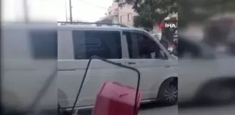 Engelli bireylerin çektiği sıkıntıyı anlamak için sokakta tekerlekli sandalyeye bindi