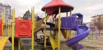 Elbistan Belediyesi park ve oyun alanlarına zarar verilmemesi için çağrı yaptı