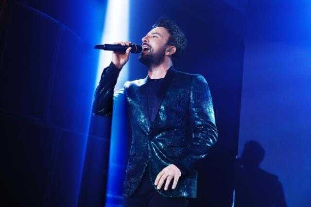 Tarkan yılbaşı sahnesini erken mi terk etti? Konsere gidenler bile ikiye bölündü