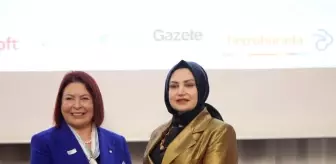 Cumhuriyet'in 100. yılında başarılı kadınlar ödüllendirildi