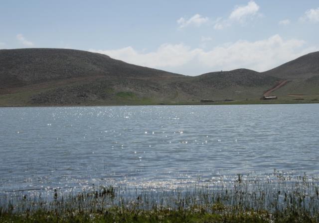 Türkiye'deki kuraklığı en iyi anlatan fotoğraf! Koca göl yok oldu