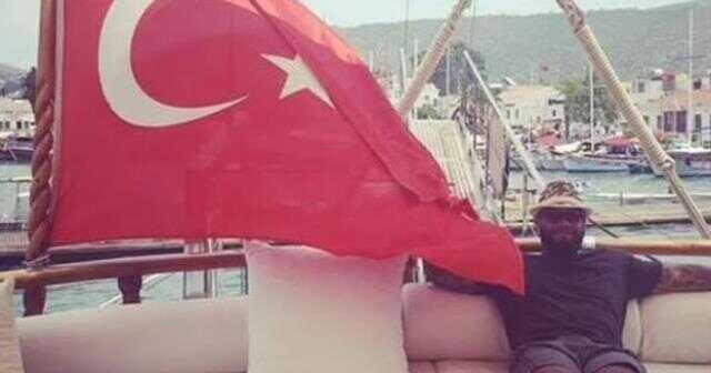 Kırmızı bültenle aranan uyuşturucu kaçakçısı İstanbul'da yakalandı