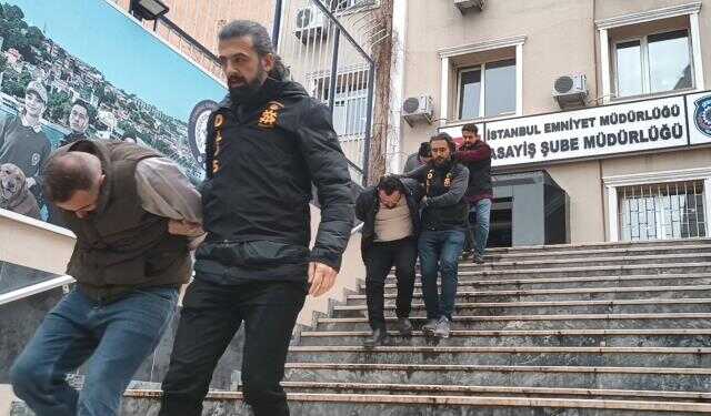 Maaşını alamayan işçi, şantiyedeki silindiri çaldı! O anlar kamerada Maaşını alamayan işçi, şantiyedeki silindiri çaldı! O anlar kamerada