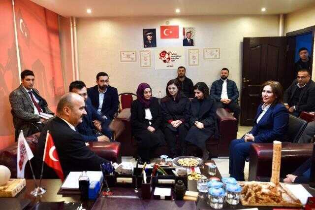 Vali Canalp'tan TÜZÜN başkana ziyaret