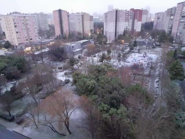 Meteoroloji ve valilik günlerdir uyarıyordu! İstanbul'da beklenen şiddetli rüzgar ve kar yağışı başladı