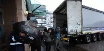Deprem yardım tırları yola çıktı