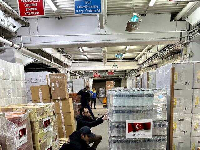Depreme ve Tüm Zorluklara Karşı el ele! MEXC, Afet Bölgesine Ulaştı Depreme ve Tüm Zorluklara Karşı el ele! MEXC, Afet Bölgesine Ulaştı