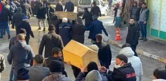 Depremde hayatını kaybeden aile Dursunbey'de toprağa verildi