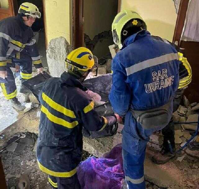 Savaştan kaçan Ukraynalı Yulia ve 2 çocuğu, depremin vurduğu Hatay'da enkaz altında kalarak hayatını kaybetti