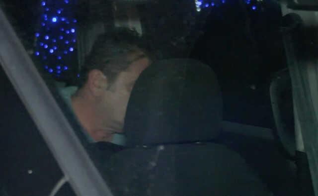 Ayrı yaşadığı eşinin hamile olduğunu öğrenince ortalığı birbirine kattı