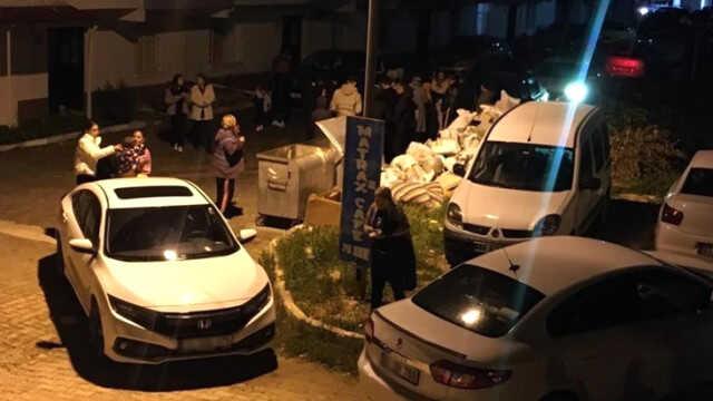 Mersin açıklarında 4.3 büyüklüğünde deprem meydana geldi Mersin açıklarında 4.3 büyüklüğünde deprem meydana geldi