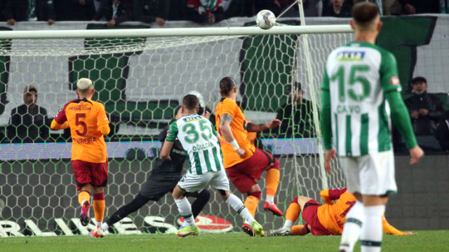 Nihat Kahveci'den canlı yayında Galatasaray'ın mağlubiyetiyle ilgili bomba yorum: Sevilla'yı unutturdu