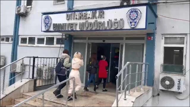 Lüks plazalara 'Alo Masaj' operasyonu! Fuhuş için 'özel terapi' şifresini kullanmışlar