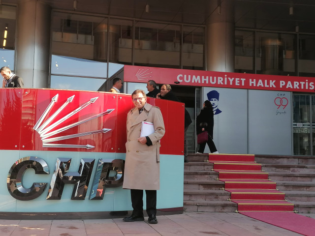 Büyük Türkiye Hareketi lideri Ömer Faruk Başaran, CHP'den aday oldu