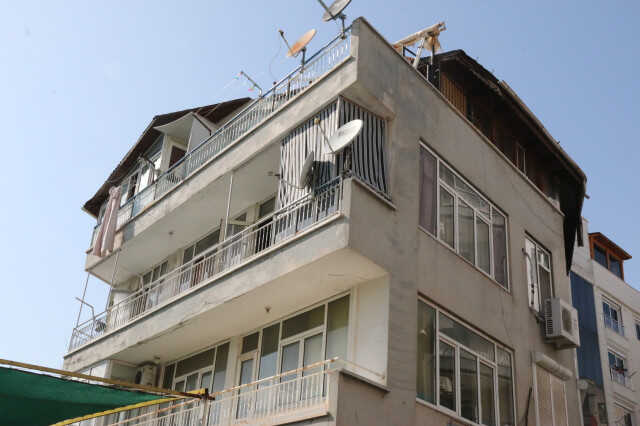Trans bireylerle aynı evi paylaşan İranlı, uyuşturucu kullandıktan sonra hayatını kaybetti Trans bireylerle aynı evi paylaşan İranlı, uyuşturucu kullandıktan sonra hayatını kaybetti