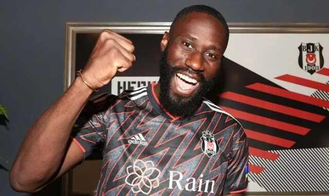 Beşiktaş, Masuaku'nun transferi için West Ham United ile her konuda anlaşmaya vardı