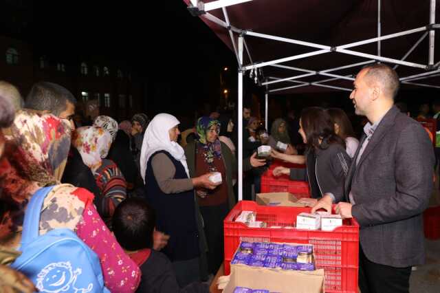 Başkan Özdemir'in Kardeş Şehir Adıyaman Temasları