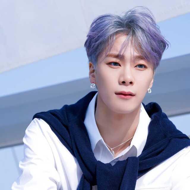 Güney Koreli şarkıcı Moonbin evinde ölü bulundu Güney Koreli şarkıcı Moonbin evinde ölü bulundu