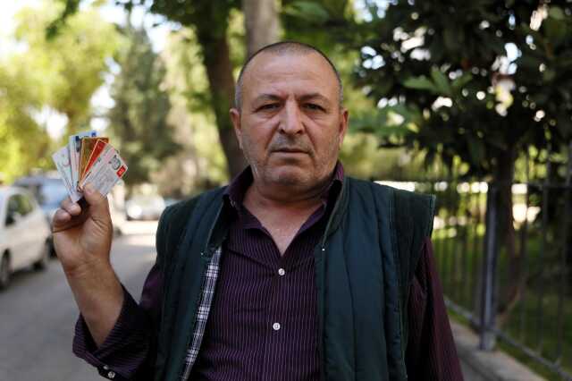 5 farklı isim nedeniyle 2 kez askere çağrıldı, cezaevine girdi! Şimdi emekli olabilmek için mücadele ediyor 5 farklı isim nedeniyle 2 kez askere çağrıldı, cezaevine girdi! Şimdi emekli olabilmek için mücadele ediyor