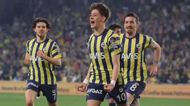 Arda Güler'in 538 dakikası kaldı! Jesus formayı vermezse sudan ucuza gidecek Arda Güler'in 538 dakikası kaldı! Jesus formayı vermezse sudan ucuza gidecek
