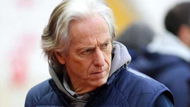 Eleştiriliyor ama kazanıyor! Jorge Jesus, Zico'dan sonra F.Bahçe'de bir ilki başardı Eleştiriliyor ama kazanıyor! Jorge Jesus, Zico'dan sonra F.Bahçe'de bir ilki başardı