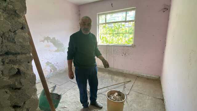 Kiraya verdiği evine 6 yıl sonra girdi, gördüğü manzara dehşete düşürdü: Burayı eski haline getirmem mümkün değil Kiraya verdiği evine 6 yıl sonra girdi, gördüğü manzara dehşete düşürdü: Burayı eski haline getirmem mümkün değil