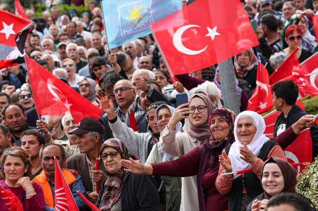Kılıçdaroğlu: Kim terör örgütlerinin yanında durursa, onların ayağına hakimi, savcıyı gönderirse Allah belasını versin