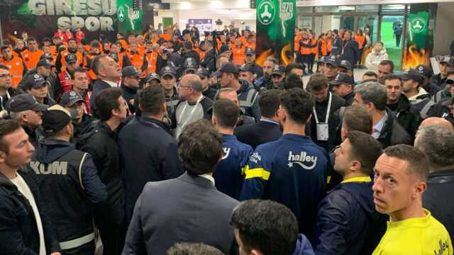 Giresunspor Başkanı Yamak'tan Fenerbahçe'ye 'Fener ağlama' özrü: Haberim yoktu Giresunspor Başkanı Yamak'tan Fenerbahçe'ye 'Fener ağlama' özrü: Haberim yoktu