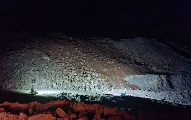 Soma'da yer üstü maden ocağında göçük: 5 yaralı