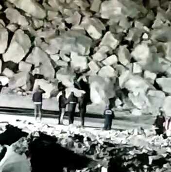 Soma'da yer üstü maden ocağında göçük: 5 yaralı