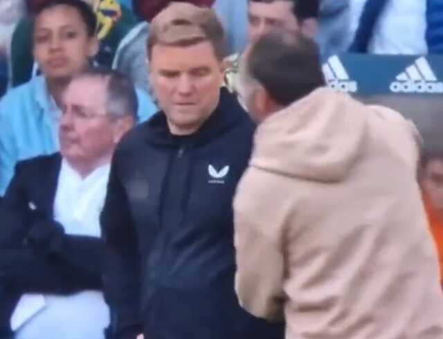 Premier Lig'de skandal olay! Leeds United taraftarı ömür boyu stada giremeyecek