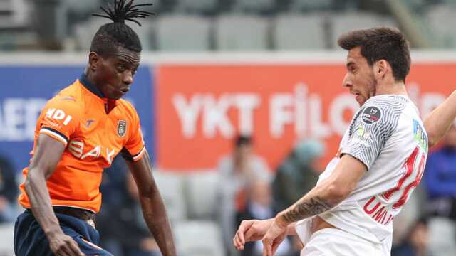 İzleyenler aksiyona doydu! Başakşehir ve Ümraniyespor kardeş payı yaptı İzleyenler aksiyona doydu! Başakşehir ve Ümraniyespor kardeş payı yaptı