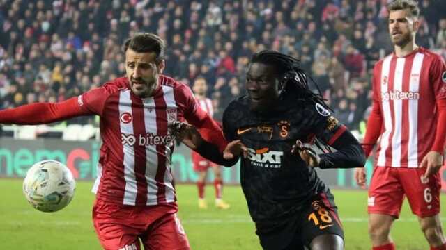 Sivasspor'un jestine Galatasaray'dan aynı güzellikte karşılık! Öğrencileri mutlu edecek karar Sivasspor'un jestine Galatasaray'dan aynı güzellikte karşılık! Öğrencileri mutlu edecek karar