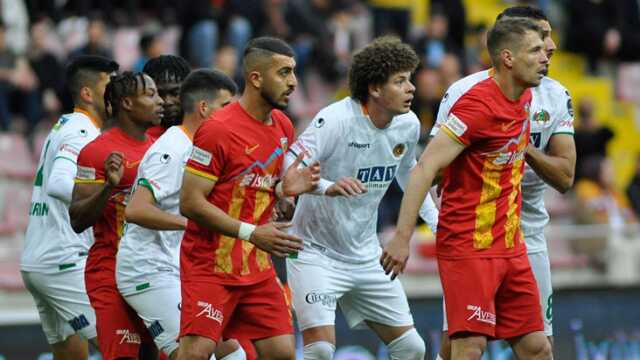 Sanki Premier Lig! Alanyaspor'dan deplasmanda gol şov Sanki Premier Lig! Alanyaspor'dan deplasmanda gol şov