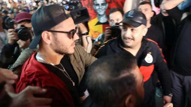 Taraftarlar akın etti! Galatasaray'a başkentte coşkulu karşılama