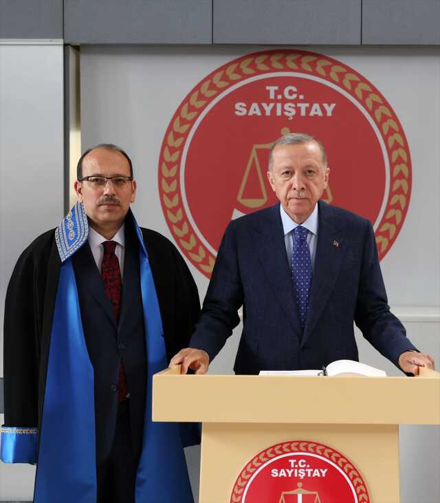 Cumhurbaşkanı Erdoğan'dan sistem tartışmalarına son nokta: Milletten yeniden güvenoyu alındı