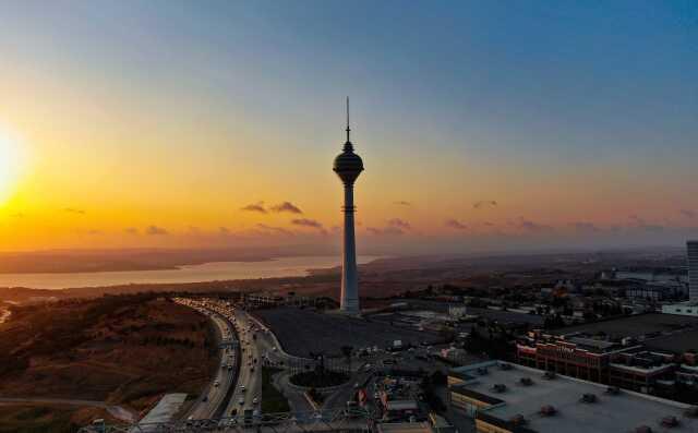 İstanbul'daki dev kule satışa çıkartıldı! İstenen para dudak uçuklatıyor