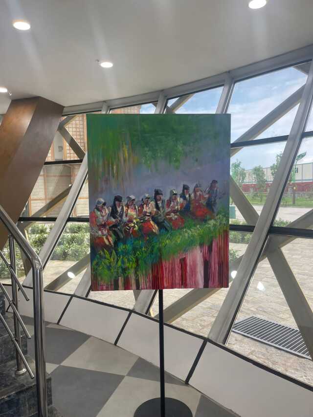 Rize'de Hacere Orhan defilesi büyüledi Rize'de Hacere Orhan defilesi büyüledi