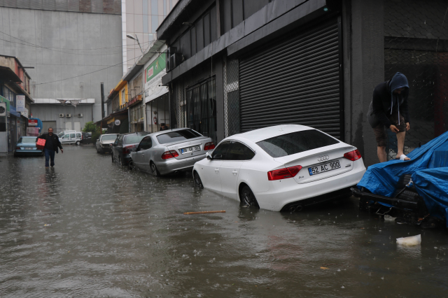 Amasya ve Samsun'da sel felaketi can aldı: 2 kişi hayatını kaybetti, 1 kişi de kayıp