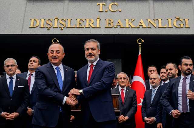 Herkes merak ediyordu! Görevi devralan Hakan Fidan'ın sesi ilk kez duyuldu Herkes merak ediyordu! Görevi devralan Hakan Fidan'ın sesi ilk kez duyuldu