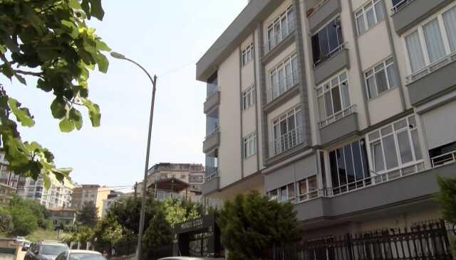 Beylikdüzü'nde Türkmenistan uyruklu kadın ölü bulundu, eşi gözaltına alındı Beylikdüzü'nde Türkmenistan uyruklu kadın ölü bulundu, eşi gözaltına alındı