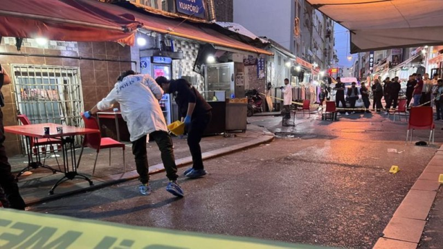 İstanbul'un göbeğinde silahlı çatışma: 2 ölü, 4 yaralı